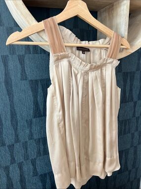 Adolfo Dominguez Cream Silk Sleeveless Pleated Top